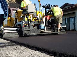 Best Driveway Snow Removal Preparation  in Oswego, IL